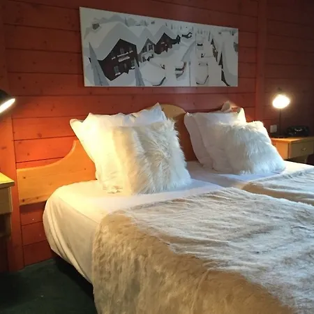 Apartahotel Les Cimes Blanches 3*